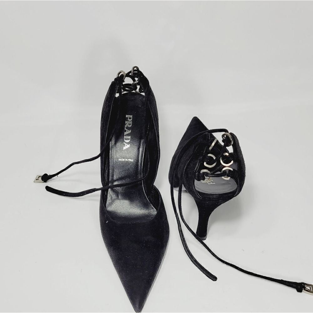 Prada - Picture 11 of 12